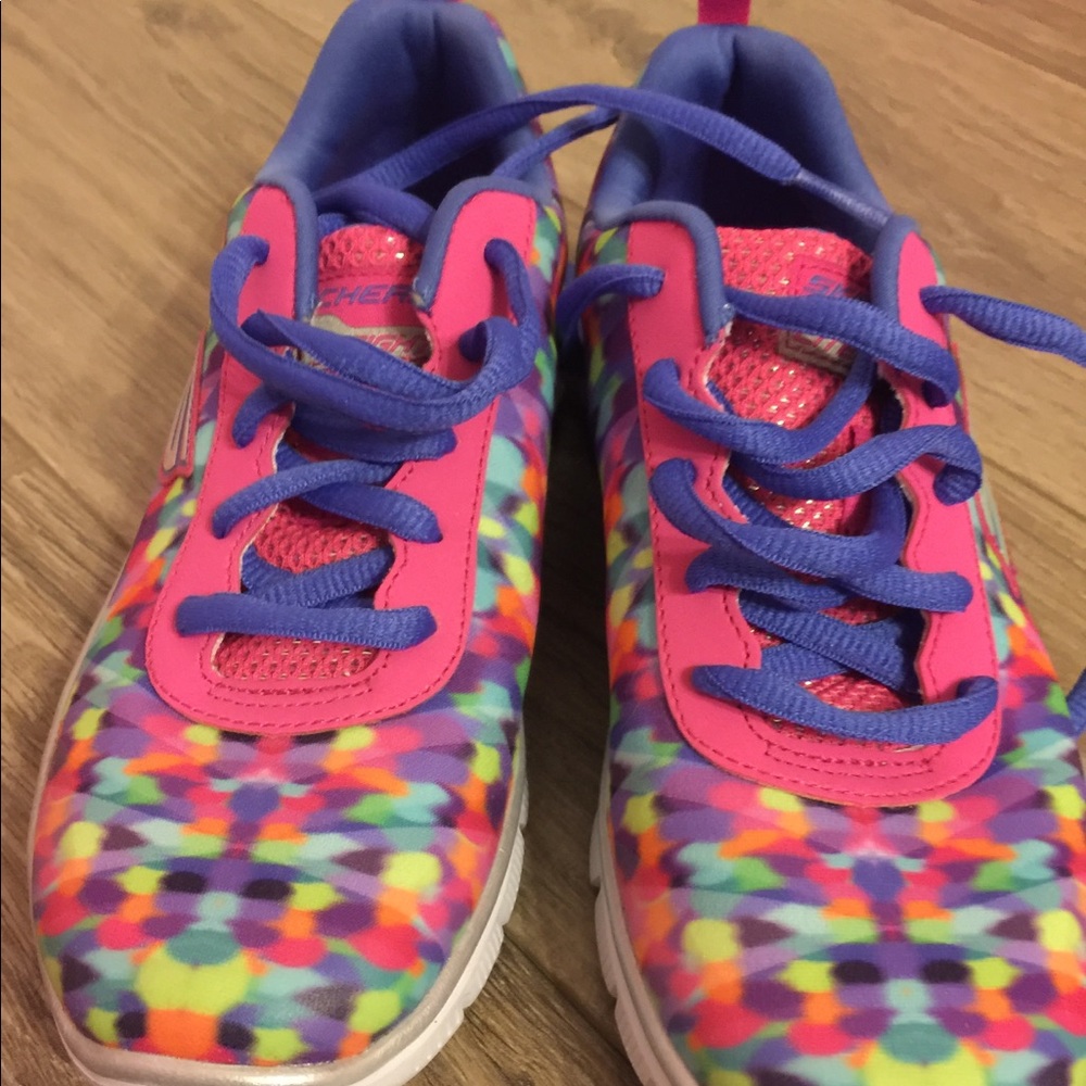 Sketchers 1.5 girls. New without box